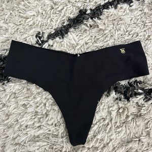 Victoria’s Secret Black Panty